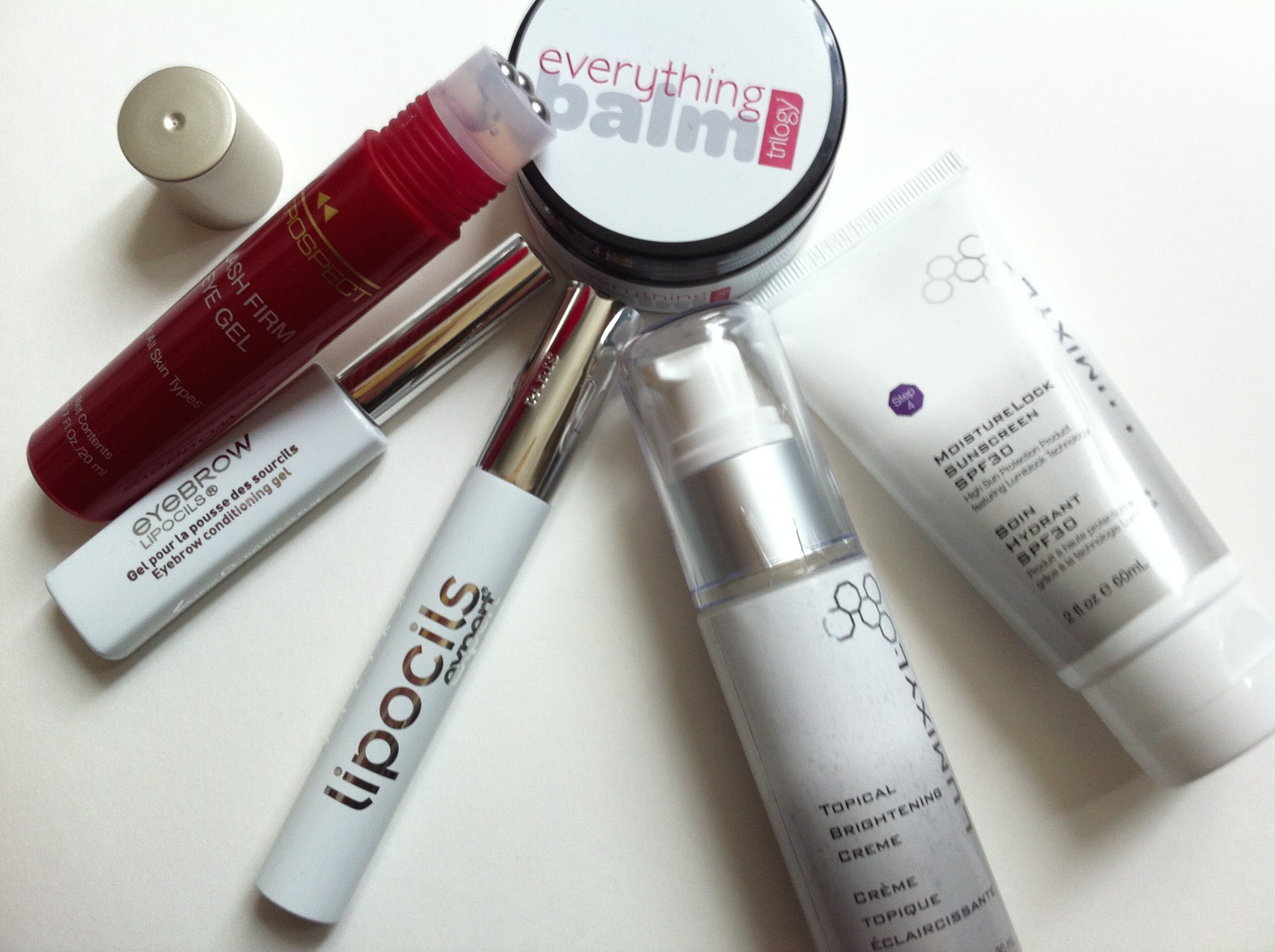 Saturday Morning Skincare Ritual – For an Even Skin Tone, Longer Lashes and No Under Eye Circles or Puffiness