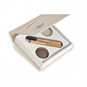 Gorgeous and Natural Eyebrows with Jane Iredale and itCosmetics